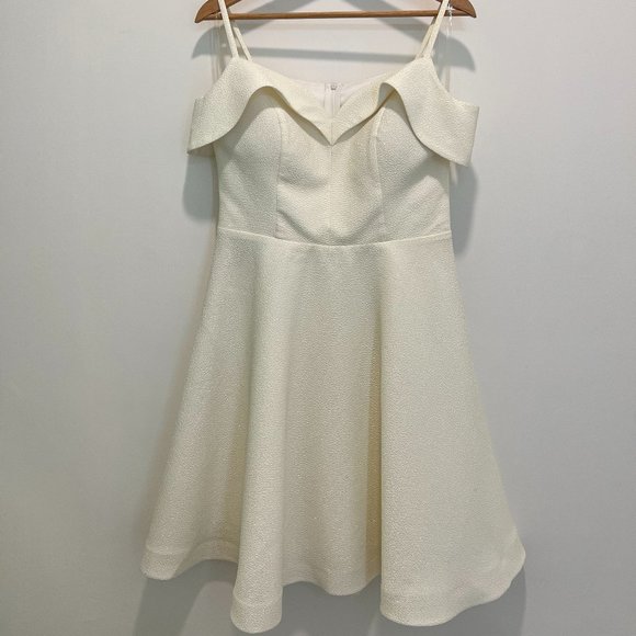 spaghetti strap dress - Picture 4 of 8